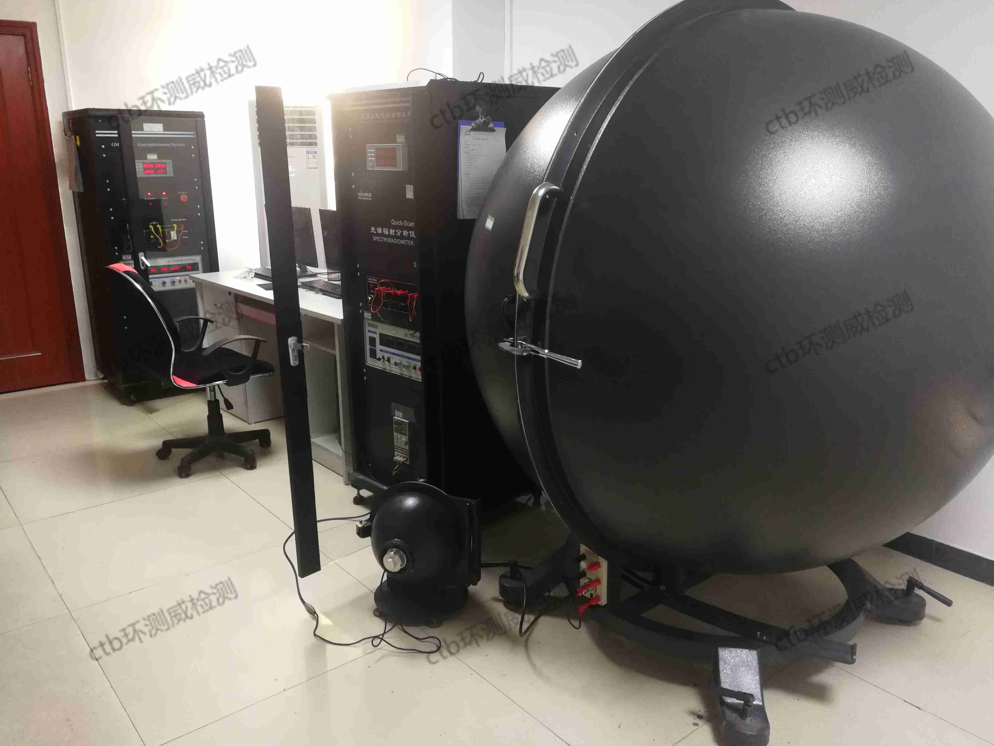 LED實(shí)驗(yàn)室