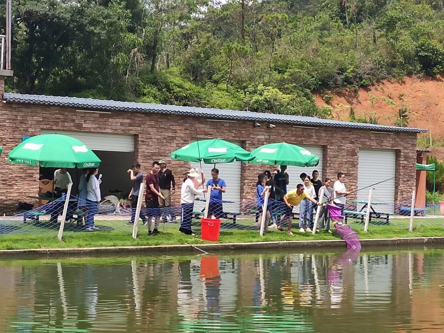 環(huán)測(cè)威8周年